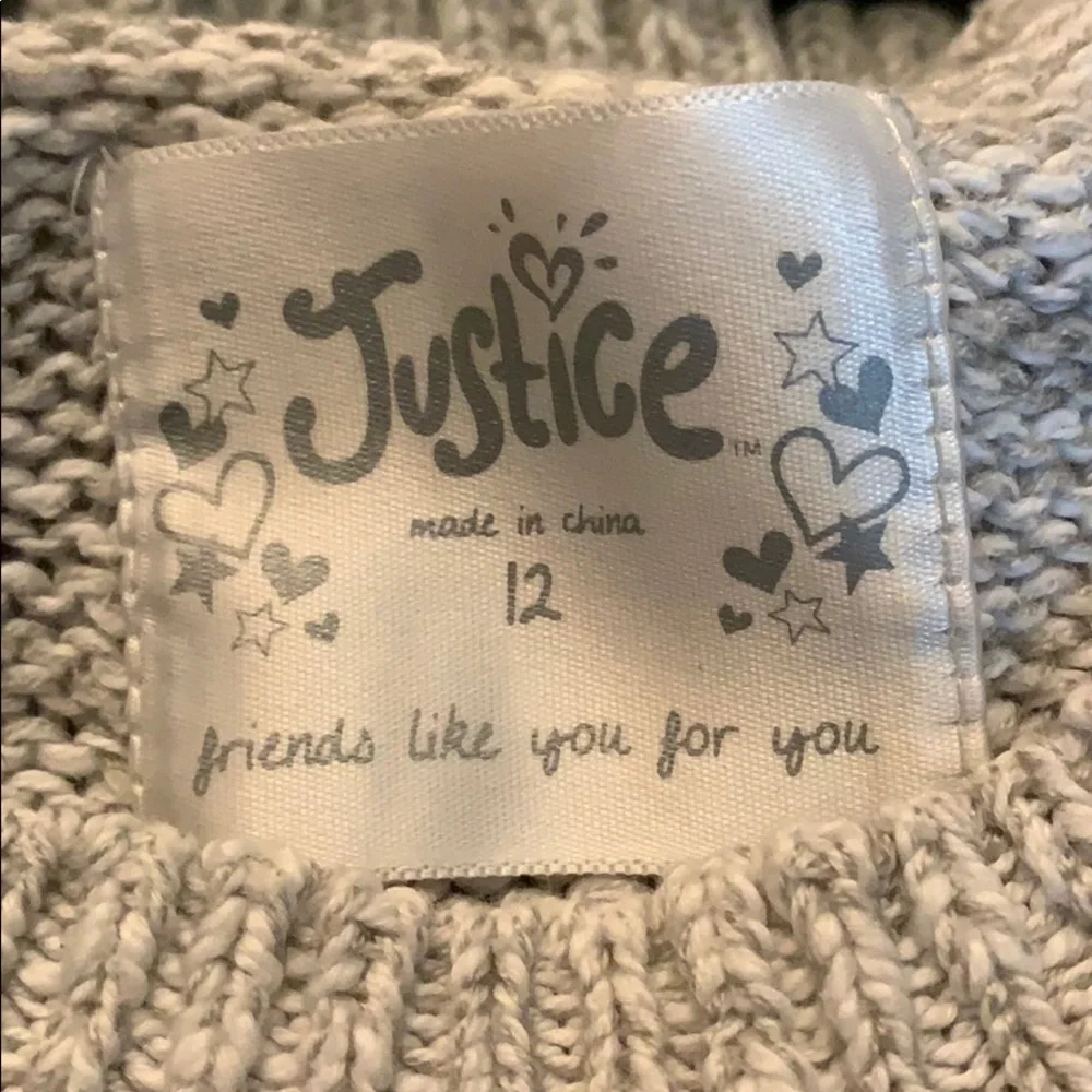Justice Pullover Crew Neck Grey Sweater w “hope” on the front sz Youth 12 EUC